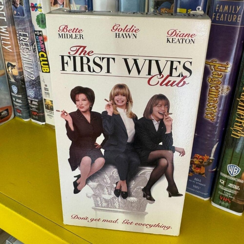 THE FIRST WIVES CLUB VHS‎